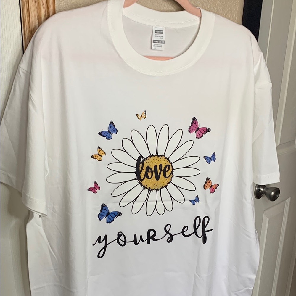 Love Yourself Daisy and Butterflies Graphic White T-Shirt NEW - Picture 2 of 4